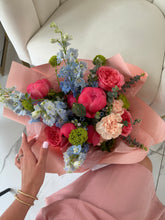 Load image into Gallery viewer, "Coral Charm" bouquet