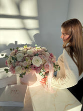 Load image into Gallery viewer, "Lady Dior" Flower Box