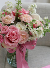 Load image into Gallery viewer, "Maison Rosé" Vase Arrangement