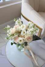 Load image into Gallery viewer, "Maison Blanc" Vase Arrangement