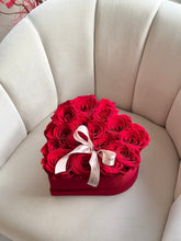 Load image into Gallery viewer, "Red Velvet" heart flower box