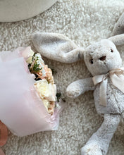 Load image into Gallery viewer, Lovely bouquet with a toy