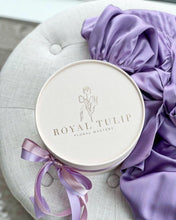 Load image into Gallery viewer, "Sweet Surprise" Macaron Flower Box