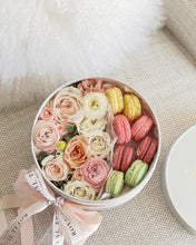 Load image into Gallery viewer, "Special" Macaron Flower Box