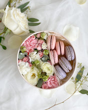 Load image into Gallery viewer, "Lovely" Macaron Flower Box