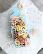 Load image into Gallery viewer, Flower Baby Bottle