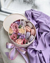 Load image into Gallery viewer, "Lovely" Macaron Flower Box