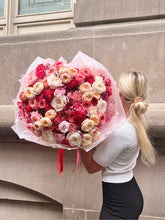 Load image into Gallery viewer, "Rouge Couture" Bouquet