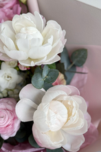 Load image into Gallery viewer, Classic Bloom Club