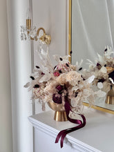 Load image into Gallery viewer, Signature Dried Flower Arrangement
