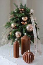Load image into Gallery viewer, Holiday Candle Collection
