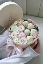 Load image into Gallery viewer, Strawberry Flower Box
