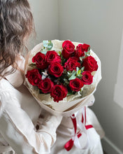 Load image into Gallery viewer, Red roses with eucalyptus
