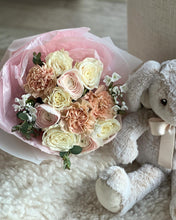 Load image into Gallery viewer, Lovely bouquet with a toy
