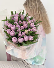 Load image into Gallery viewer, Tulip bouquet
