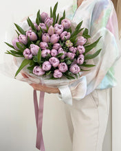 Load image into Gallery viewer, Tulip bouquet
